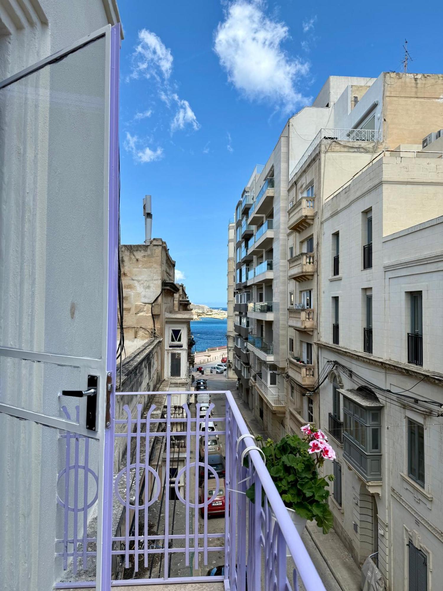 People & Places Sliema Exterior foto