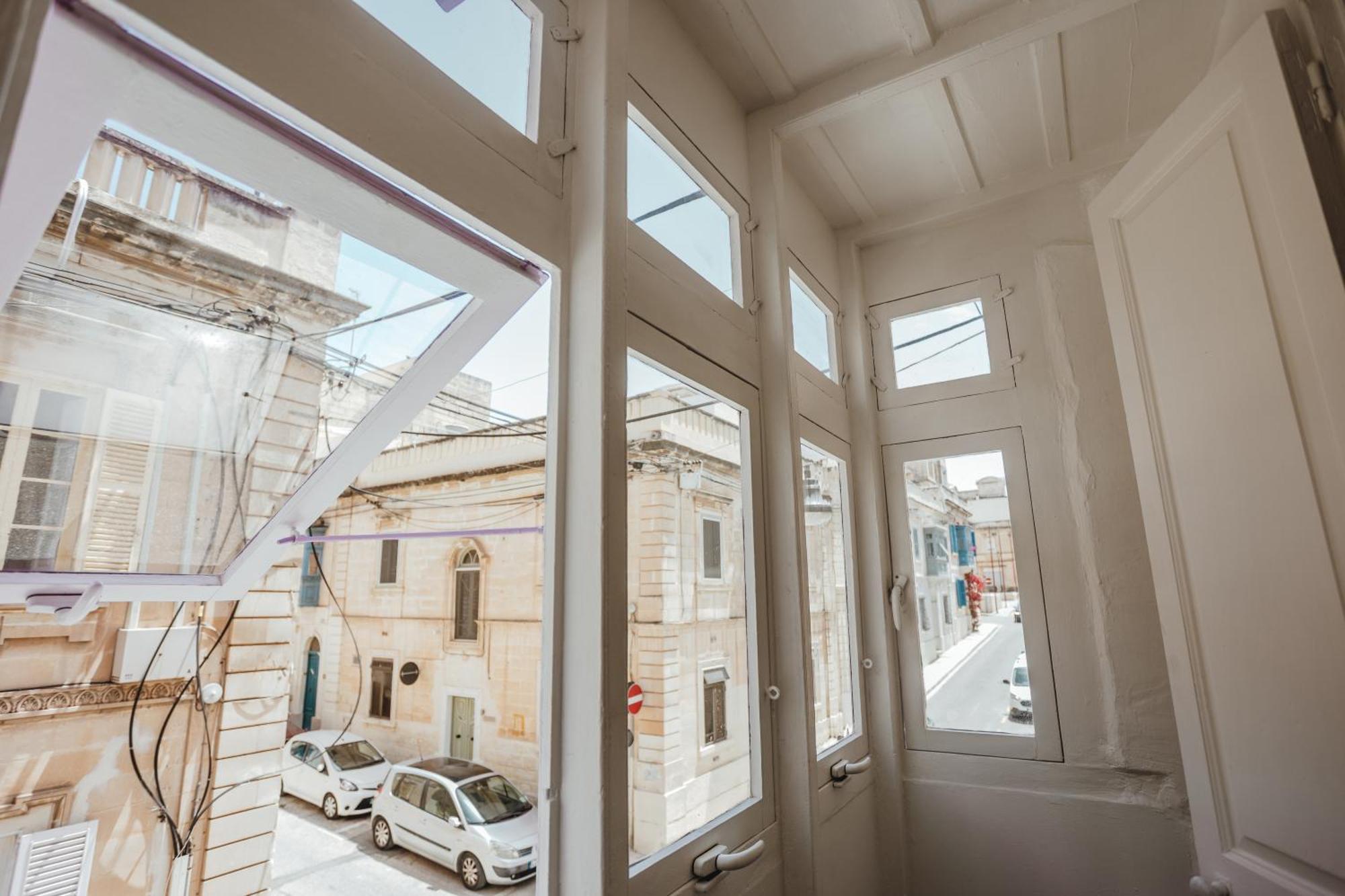 People & Places Sliema Exterior foto