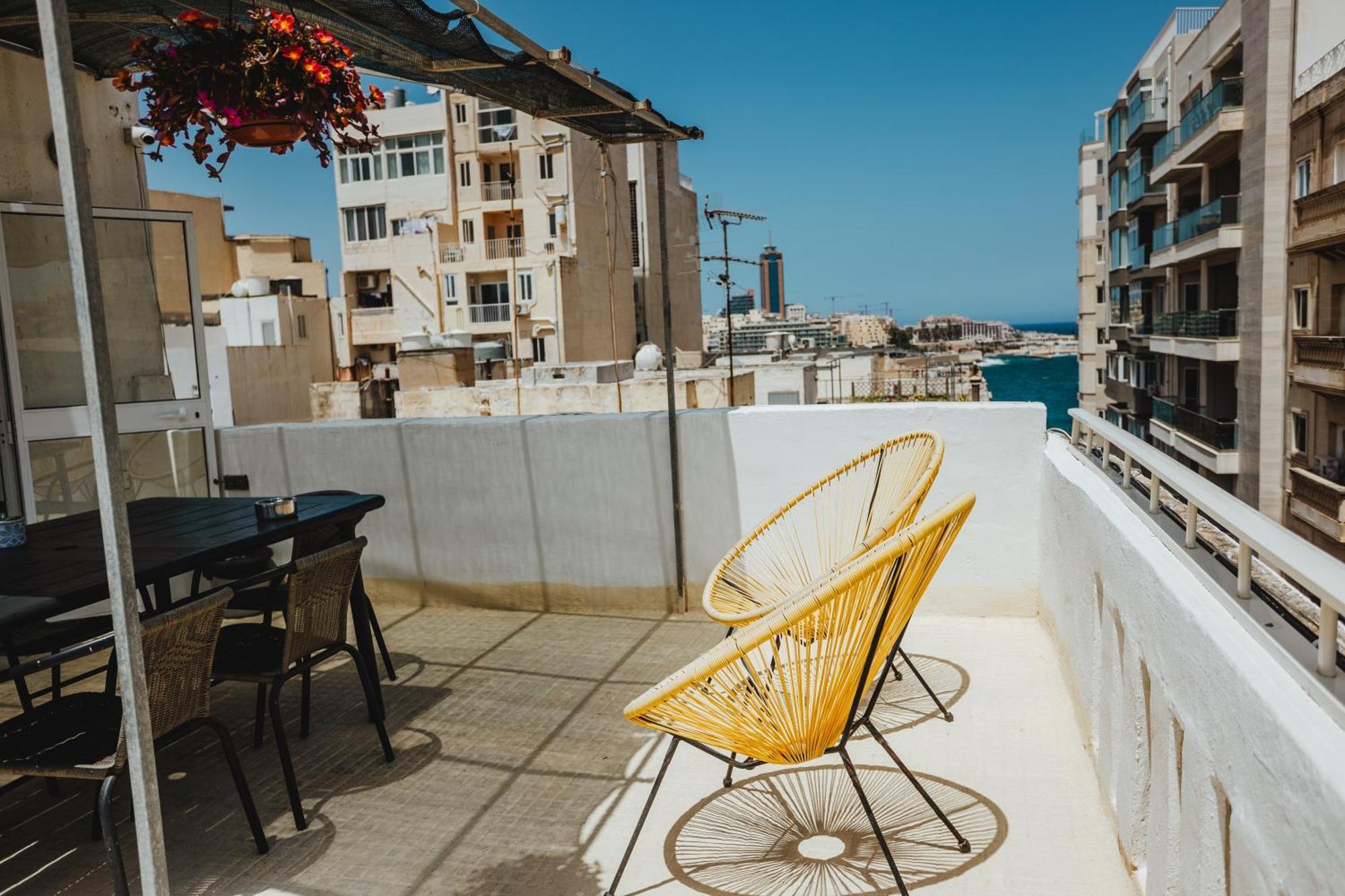 People & Places Sliema Exterior foto